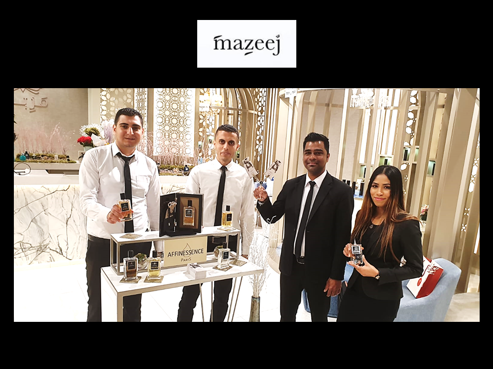 MAZEEJ the avenues perfume team with AFFINESSENCE in KUWAIT! 