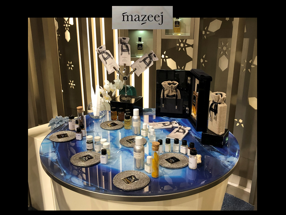 MAZEEJ luxurious perfumery AFFINESSENCE Base Notes Collection at Avenues Mall in Kuwait